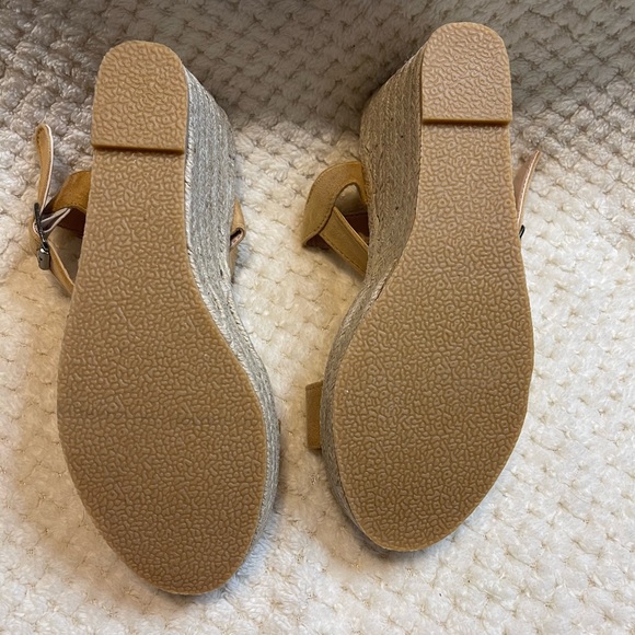 Light brown wedges - Picture 4 of 4